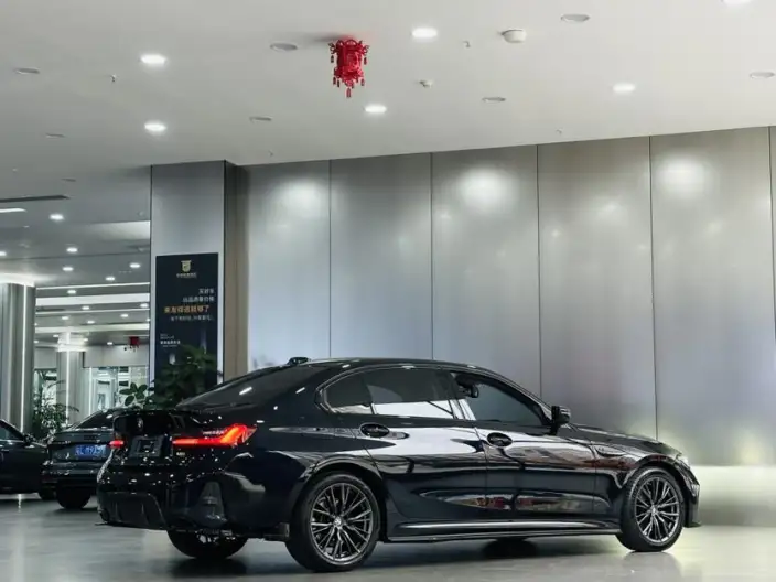 BMW 3 Series 2023 Model 325Li M Sports Night Set – фото 6