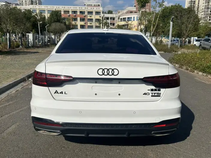 Audi A4 L 2023 Model 40 TFSI quattro Luxury Dynamic Model – фото 6