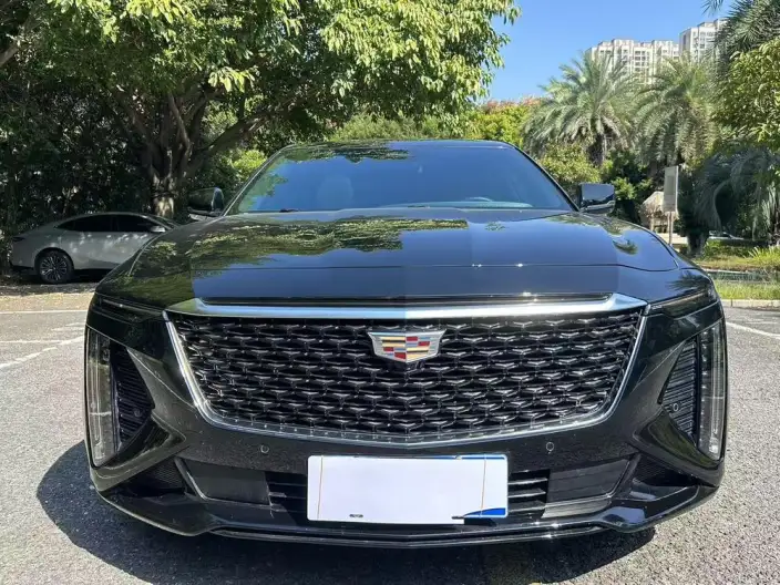 Cadillac CT6 2023 Model 28T Fashion Model