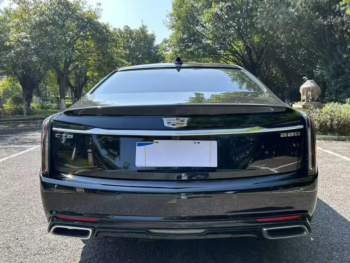 Cadillac CT6 2023 Model 28T Fashion Model – фото 6