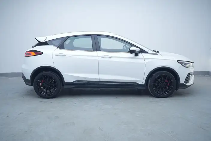 Emgrand S 2021 Model 1.4T CVT Luxury Model – фото 8