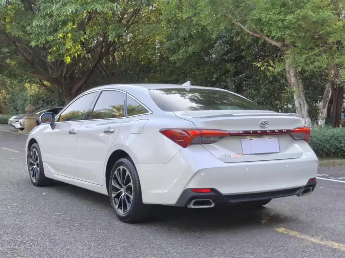 Toyota Avalon 2023 Model 2.5L Automatic Deluxe Edition