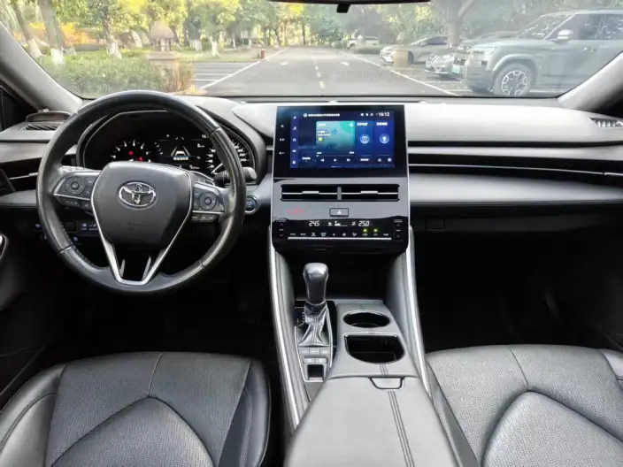 Toyota Avalon 2023 Model 2.5L Automatic Deluxe Edition – фото 7
