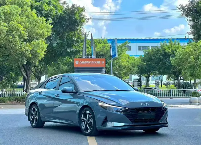 Hyundai Ioniq 2022 Model 1.5L CVT TOP Ultimate Edition
