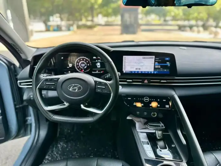 Hyundai Ioniq 2022 Model 1.5L CVT TOP Ultimate Edition – фото 7