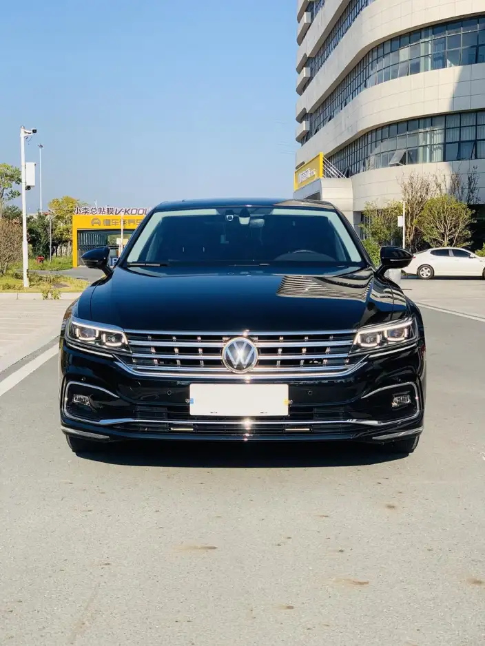 Volkswagen Phaeton 2021 Model 380TSI Deluxe Edition – фото 2