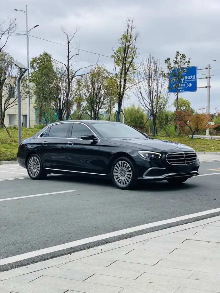 Mercedes-Benz E-Class 2023 Model Facelift E 300 L Luxury Model sedan – фото 3