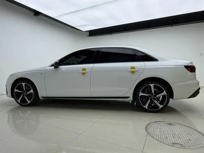 Audi A4 L 2024 Model 40 TFSI Luxury Dynamic Model