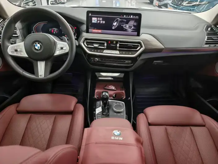 BMW X3 2023 Model xDrive30i Leading Model M Night Set – фото 9