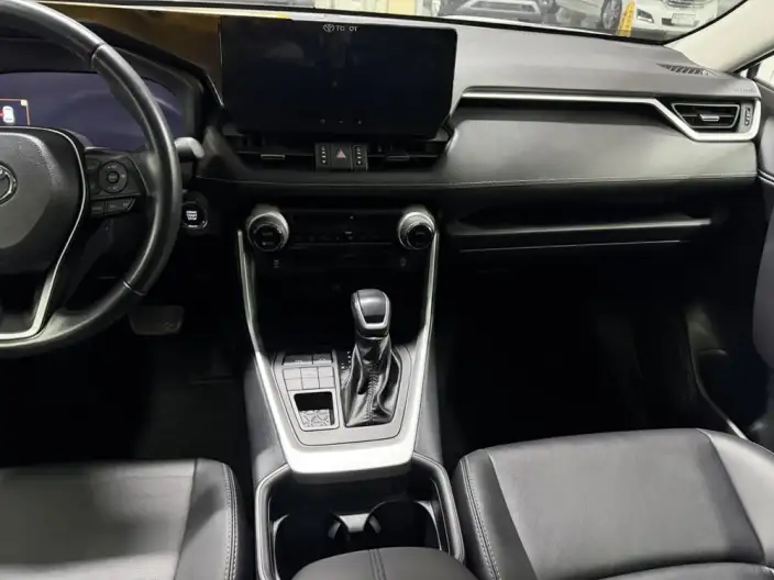 Toyota Wildlander 2023 Model 2.0L 4WD Luxury PLUS Edition – фото 9