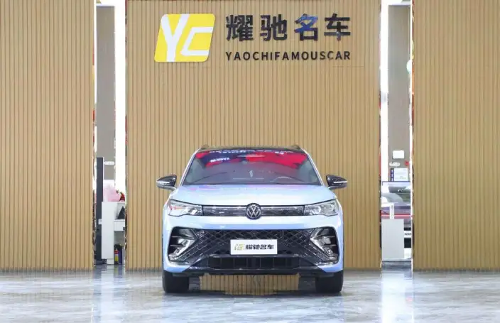 Volkswagen Tiguan L 2024 Model Pro 380TSI 4WD R-Line Zhizun Edition – фото 2