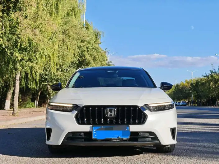 Honda INSPIRE 2023 Model 260TURBO Exquisite Edition – фото 2