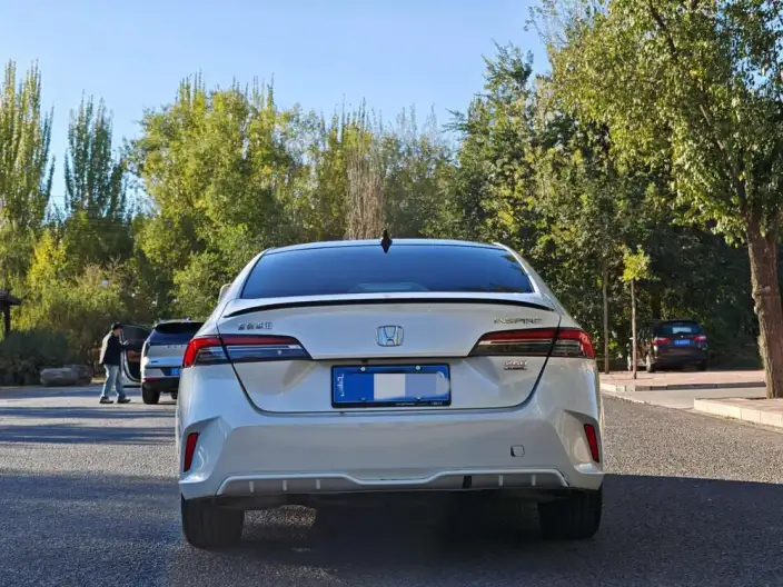 Honda INSPIRE 2023 Model 260TURBO Exquisite Edition – фото 5
