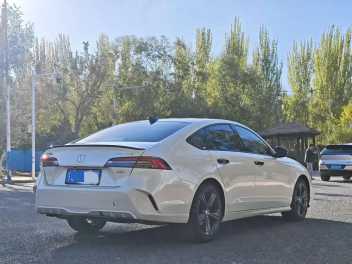 Honda INSPIRE 2023 Model 260TURBO Exquisite Edition – фото 6