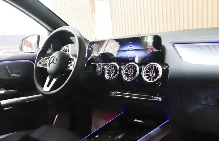 Mercedes-Benz GLA 2023 Model Facelift GLA 200 – фото 7