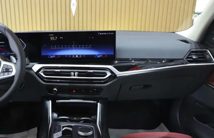 BMW 3 Series 2023 Model 325i M Sports Night Set – фото 7