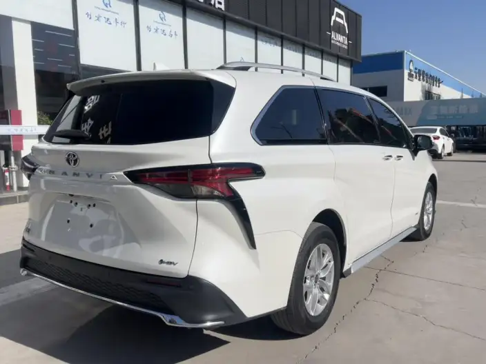 Granvia 2024 Model Intelligent Hybrid 2.5L 2WD Comfort Edition – фото 6