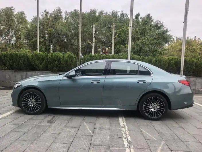 Mercedes-Benz C-Class 2026 Model C 260 L Sports sedan – фото 3