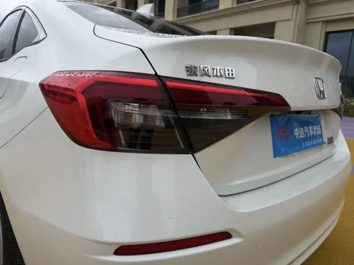 Honda Civic 2022 Model 240TURBO CVT Dynamic Edition – фото 9