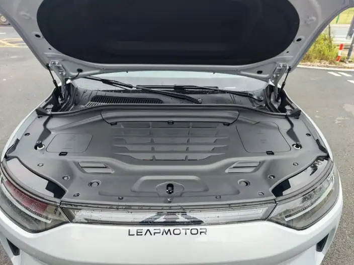 Leapmotor C11 2024 Model EV Edition 580 Exclusive Edition – фото 9