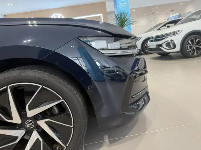 Volkswagen Magotan 2024 Model 380TSI Supreme Edition – фото 8