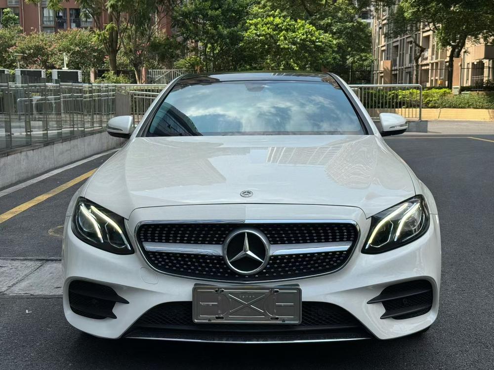 Mercedes-Benz E-Class 2020 E 260 L Sport – фото 2