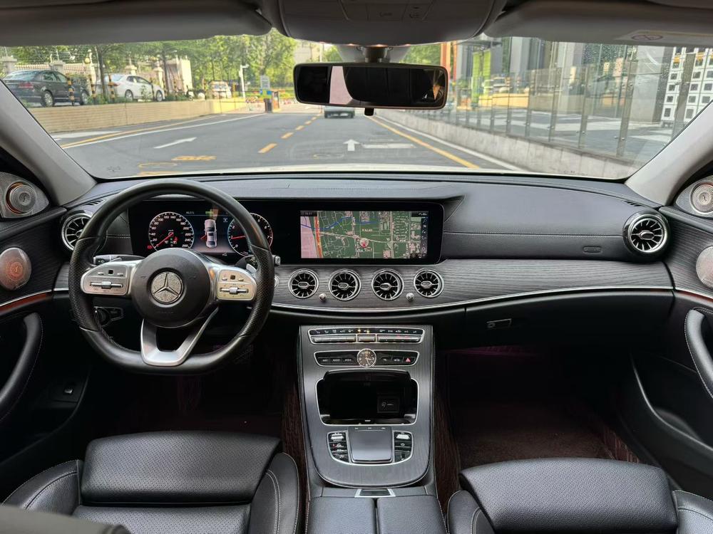 Mercedes-Benz E-Class 2020 E 260 L Sport – фото 7