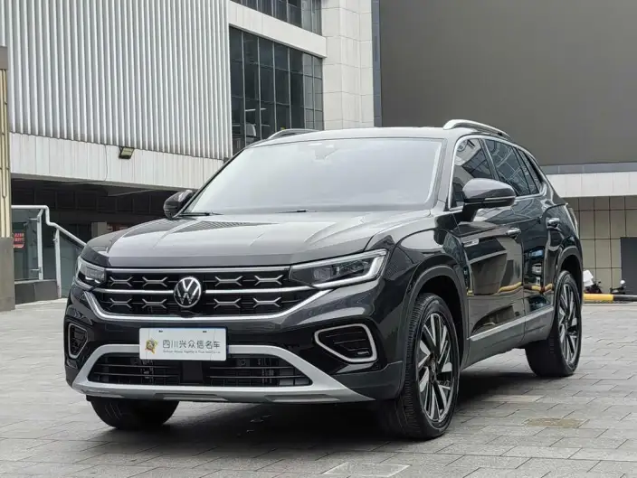 Volkswagen Tayron 2024 Model 300TSI 2WD Luxury Plus Advanced version