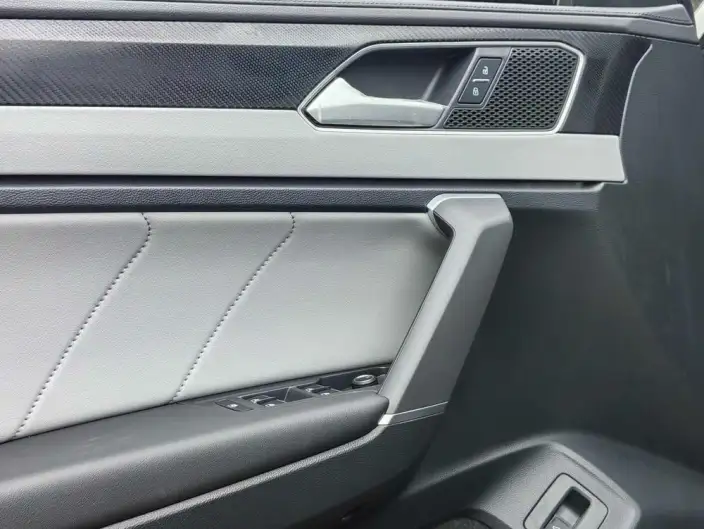 Volkswagen Tayron 2024 Model 300TSI 2WD Luxury Plus Advanced version – фото 8