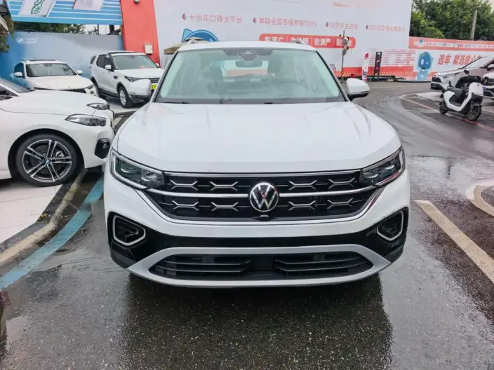 Volkswagen Tayron 2024 Model 330TSI 2WD Luxury Plus Advanced version