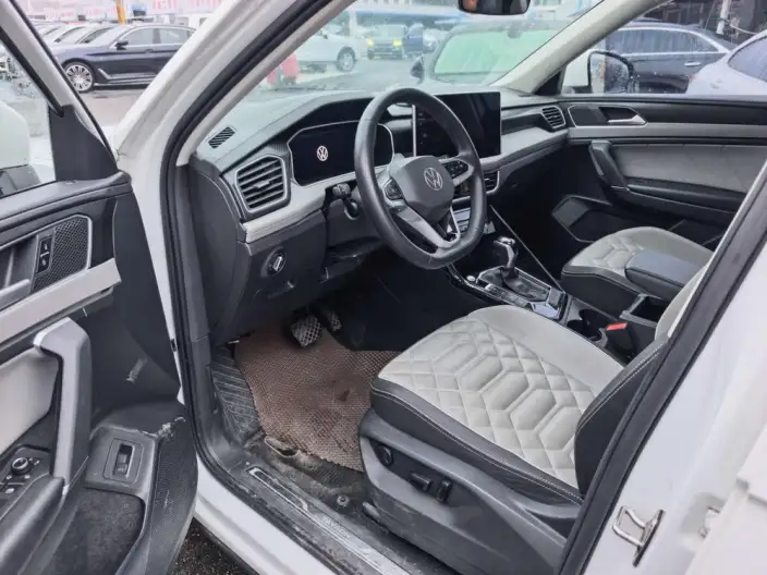 Volkswagen Tayron 2024 Model 330TSI 2WD Luxury Plus Advanced version – фото 8