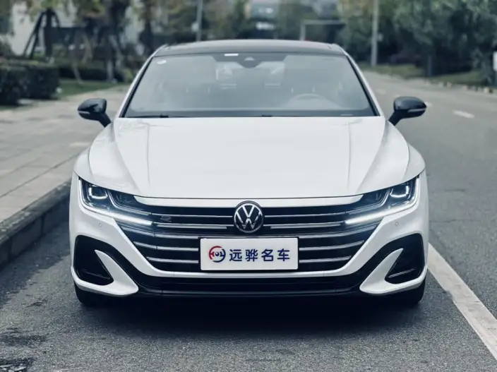 Volkswagen CC 2024 Model 380TSI Eye-catching version