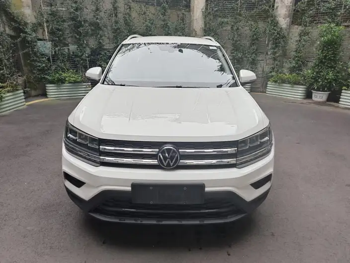 Volkswagen Tharu 2022 Model 280TSI 2WD Fashion edition