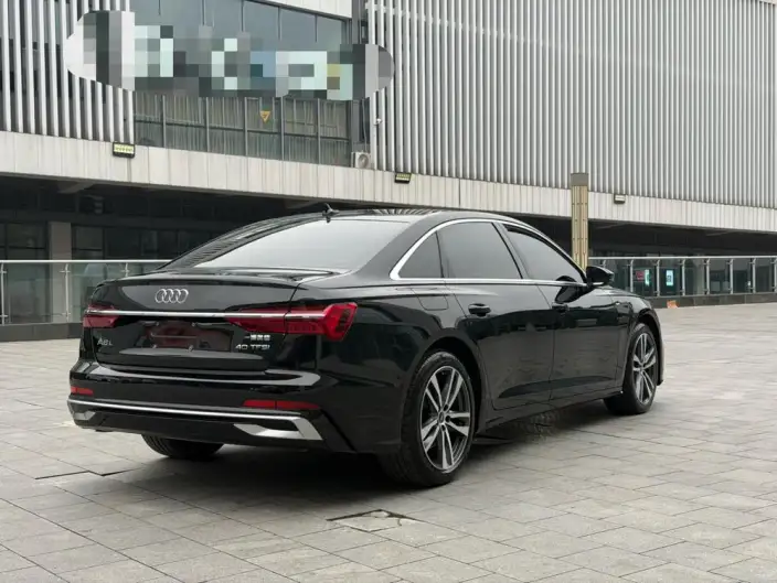 Audi A6L 2024 Model 40 TFSI Luxury Dynamic Model – фото 6