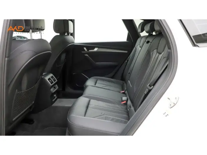 Audi Q5L 2024 Model 40TFSI Luxury Dynamic Model – фото 8