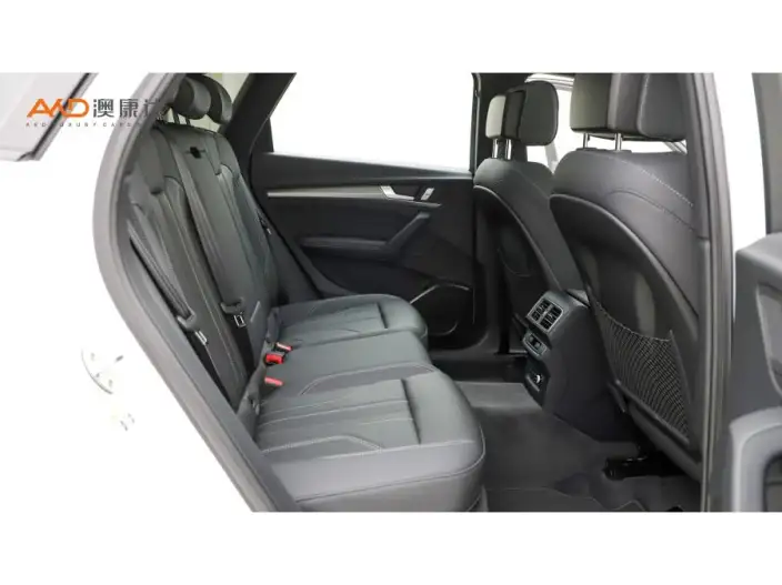 Audi Q5L 2024 Model 40TFSI Luxury Dynamic Model – фото 10