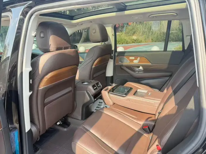 Mercedes-Benz GLS 2022 Model Facelift II GLS 450 4MATIC Luxury Model – фото 9