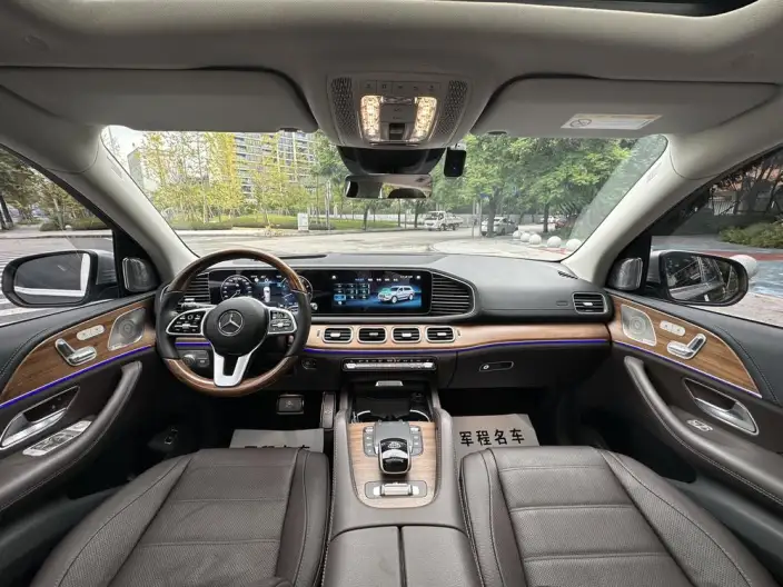 Mercedes-Benz GLS 2022 Model Facelift II GLS 450 4MATIC Luxury Model – фото 8