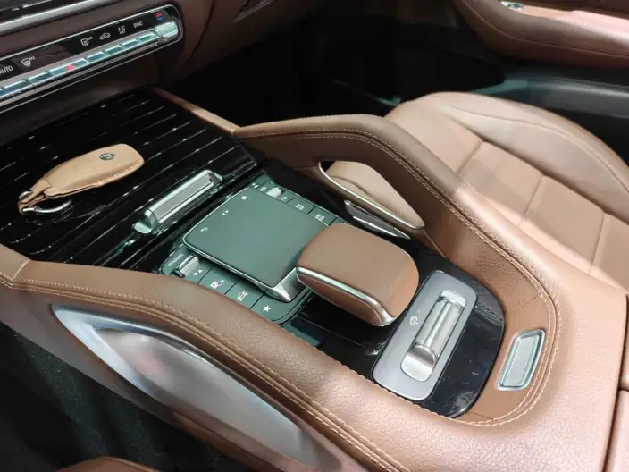 Mercedes-Benz GLE Imported 2025 Model Facelift GLE 350 4MATIC Fashion Model – фото 7