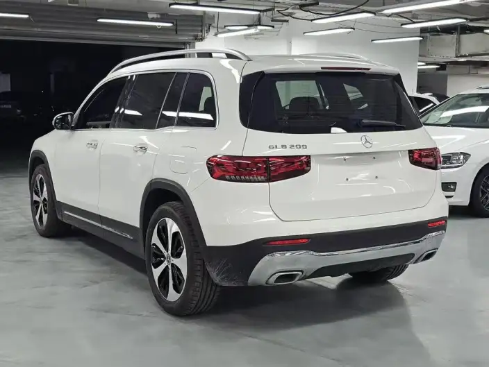 Mercedes-Benz GLB 2022 Model Facelift GLB 200 Fashion Model – фото 4