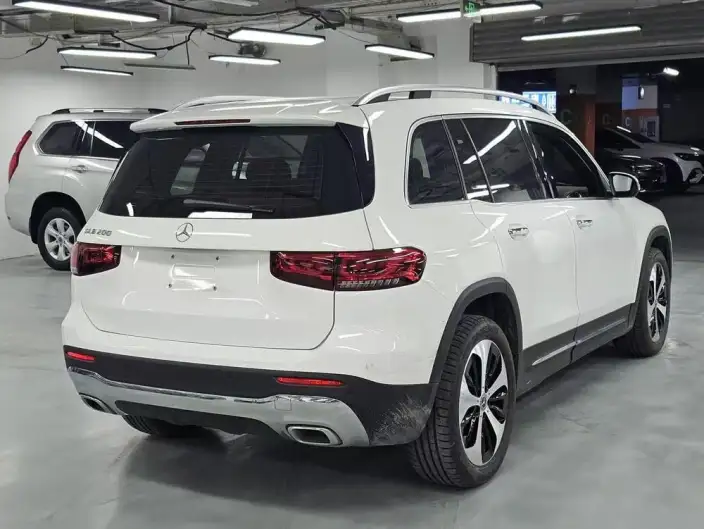 Mercedes-Benz GLB 2022 Model Facelift GLB 200 Fashion Model – фото 6