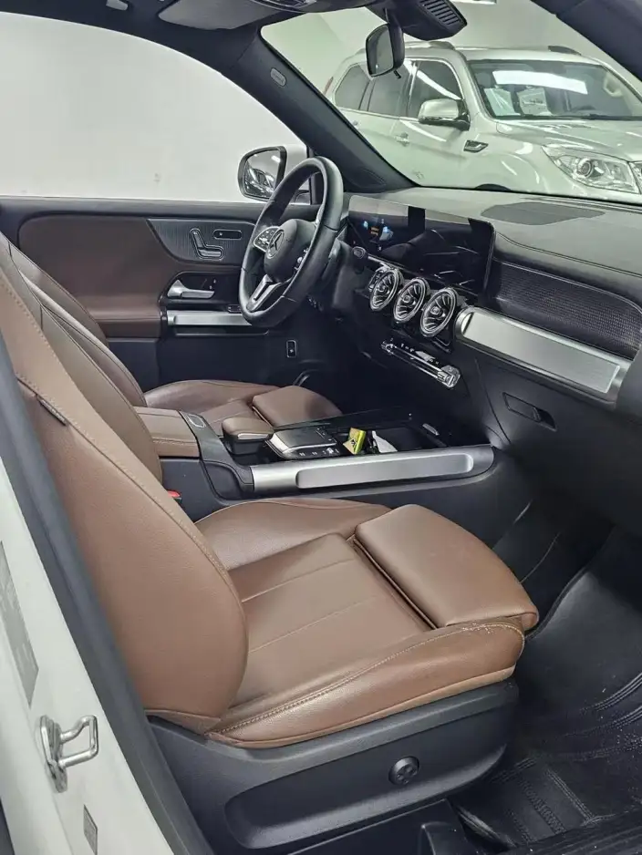Mercedes-Benz GLB 2022 Model Facelift GLB 200 Fashion Model – фото 7