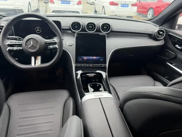 Mercedes-Benz C-Class 2023 Model C 200 L Sports Edition – фото 10