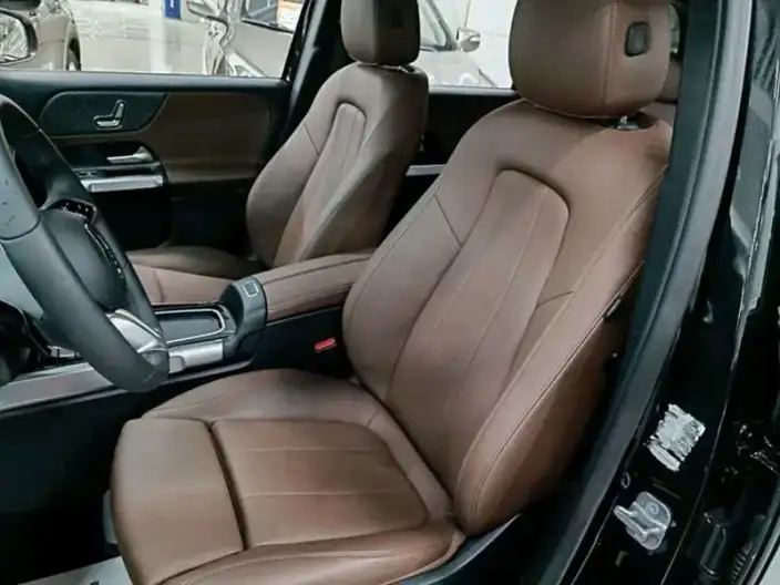 Mercedes-Benz GLB 2024 Model Facelift GLB 220 Fashion Model – фото 10