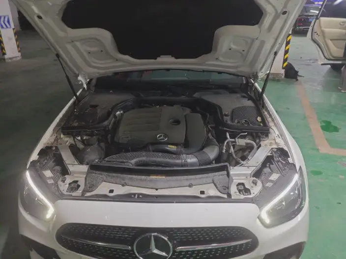 Mercedes-Benz E-Class Imported 2021 Model E 260 Coupe – фото 5