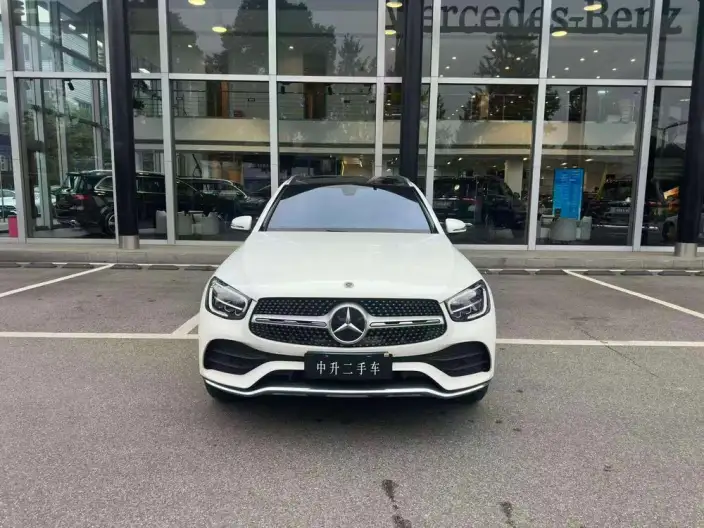 Mercedes-Benz GLC 2022 Model GLC 260 L 4MATIC Luxury Model – фото 2