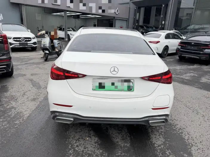 Mercedes-Benz C-Class PHEV 2025 Model C 350 eL – фото 5