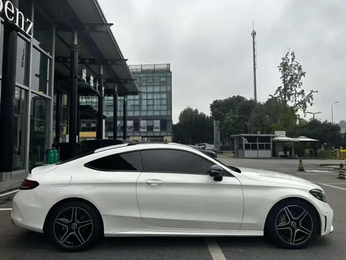 Mercedes-Benz C-Class Imported 2022 Model C 260 Coupe – фото 8