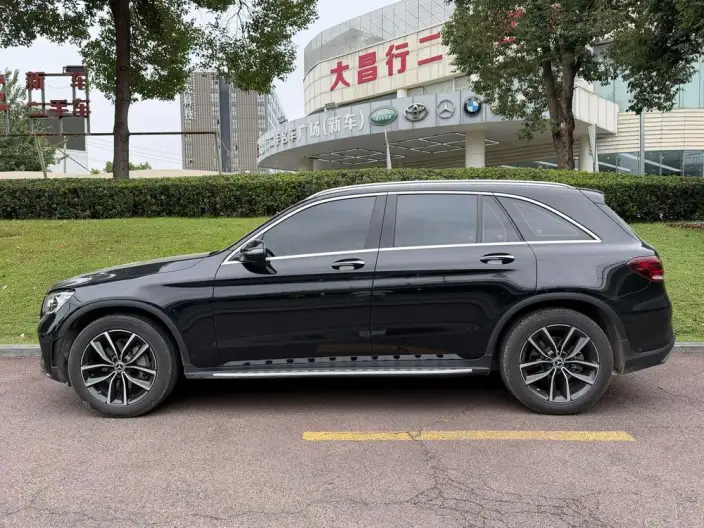 Mercedes-Benz GLC 2022 Model GLC 260 L 4MATIC Luxury Model