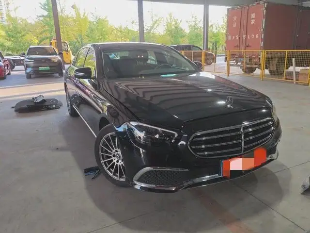 Mercedes-Benz E-Class 2023 Model E 260 L sedan
